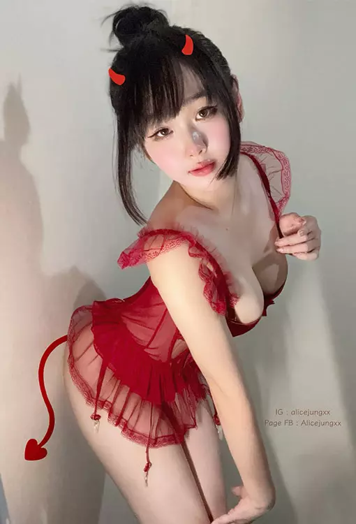 เปิดวาร์ปน้องอลิซ Alicejungxx