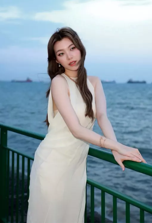 เปิดวาร์ป ออม กรณ์นภัส