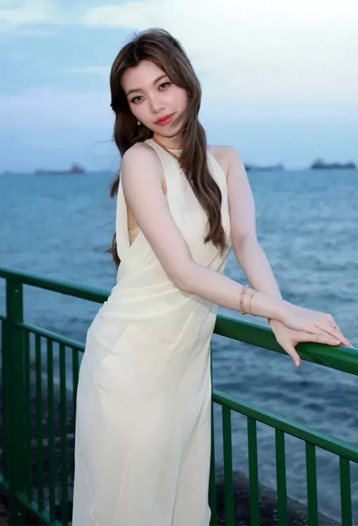 เปิดวาร์ป ออม กรณ์นภัส