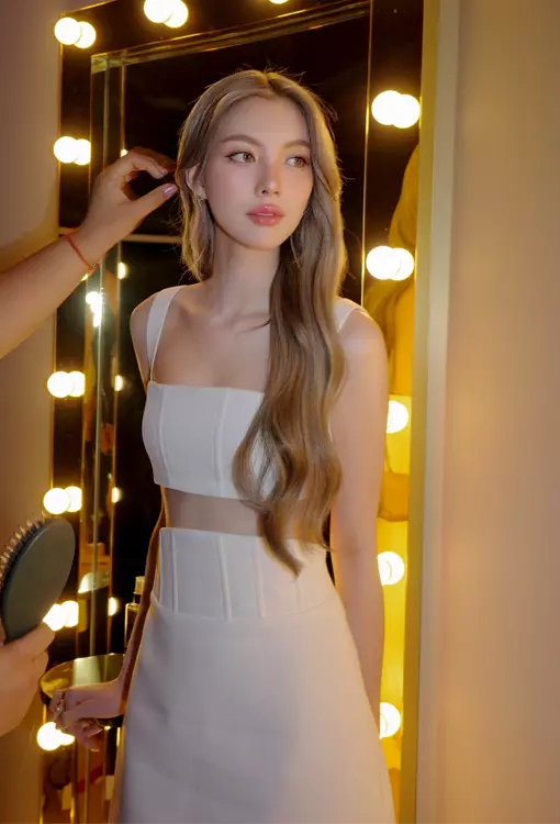 เปิดวาร์ป ออม กรณ์นภัส