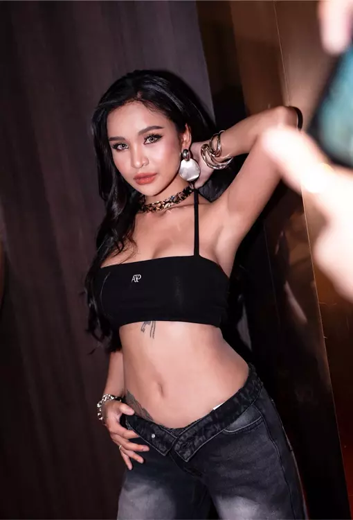 เปิดวาร์ป อาม ชุติมา